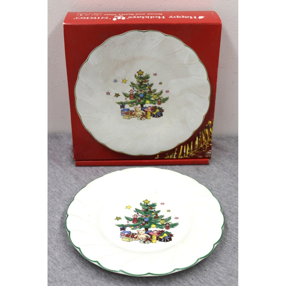 Nikko Plates Set of 4 White Happy Holidays Christmas Tree Bread Butter Japan